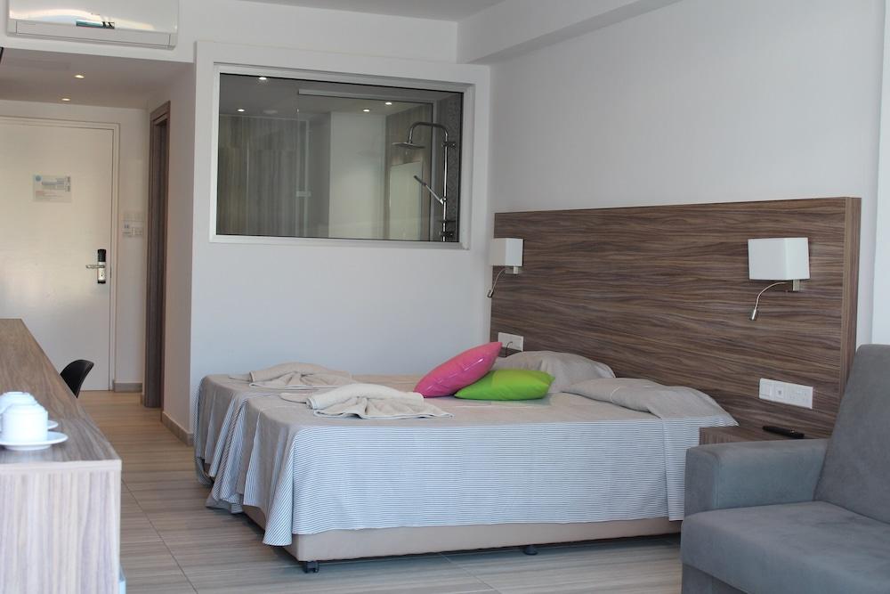 Fedrania Hotel