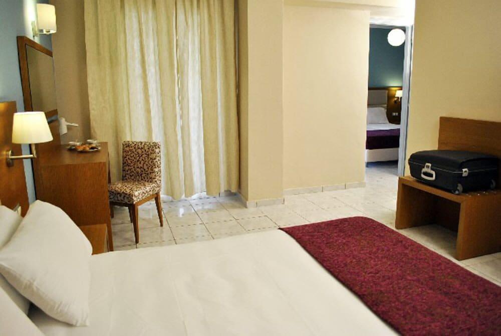 Plessas Palace
