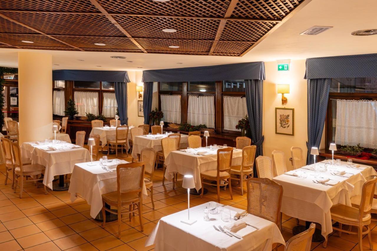 Hotel Alaska Cortina