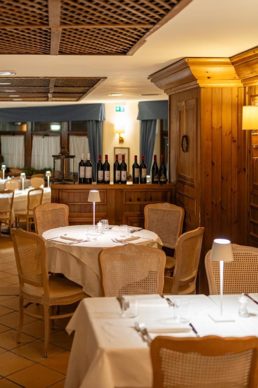 Hotel Alaska Cortina