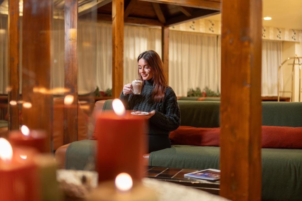 Hotel Alaska Cortina