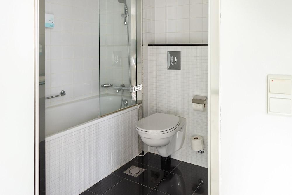 Copenhagen Island Hotel