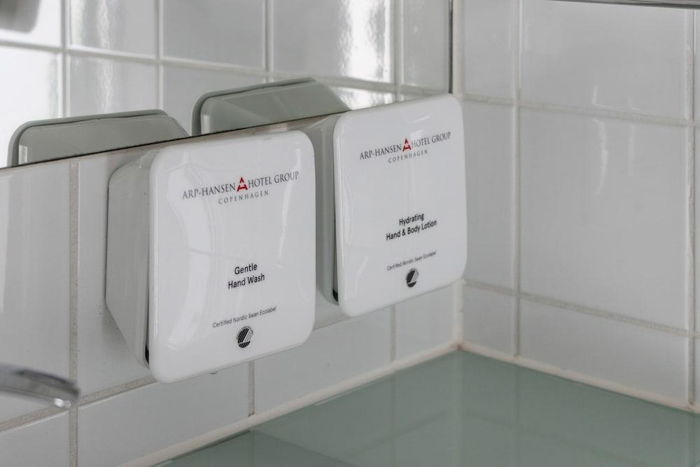 Copenhagen Island Hotel