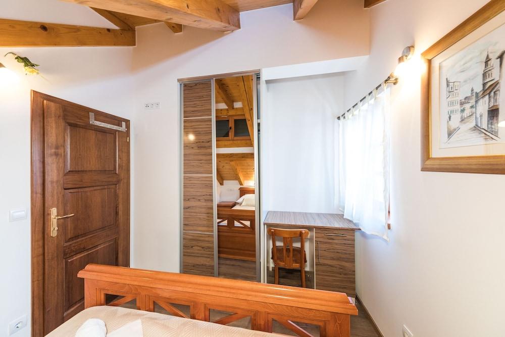 Apartments Perla