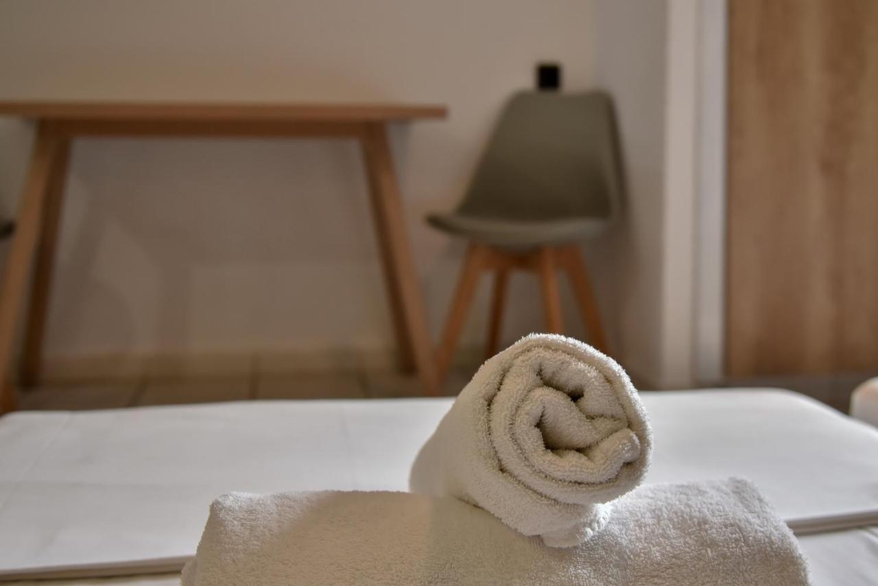Iraklis Studios & Apartments