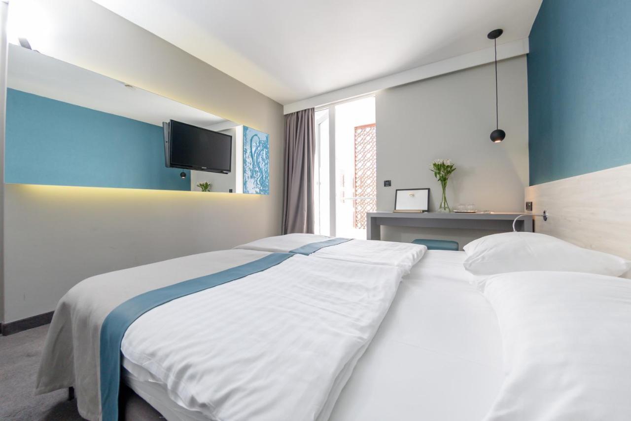 Hotel Kolovare