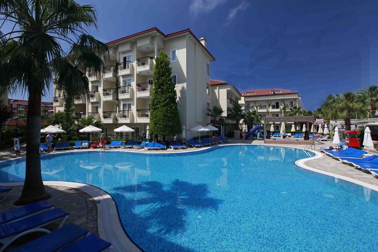 Sun City Apartments & Hotel