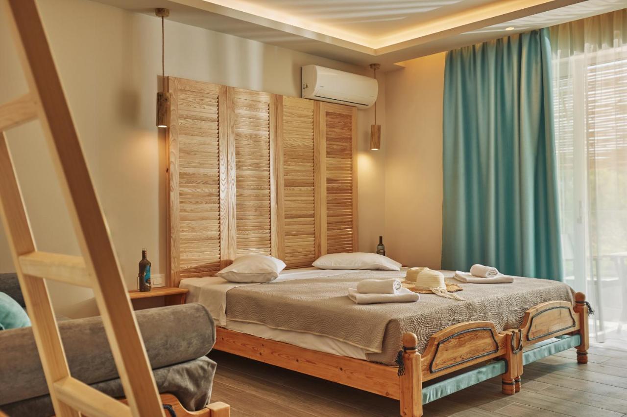 Iniohos Zante Hotel & Suites