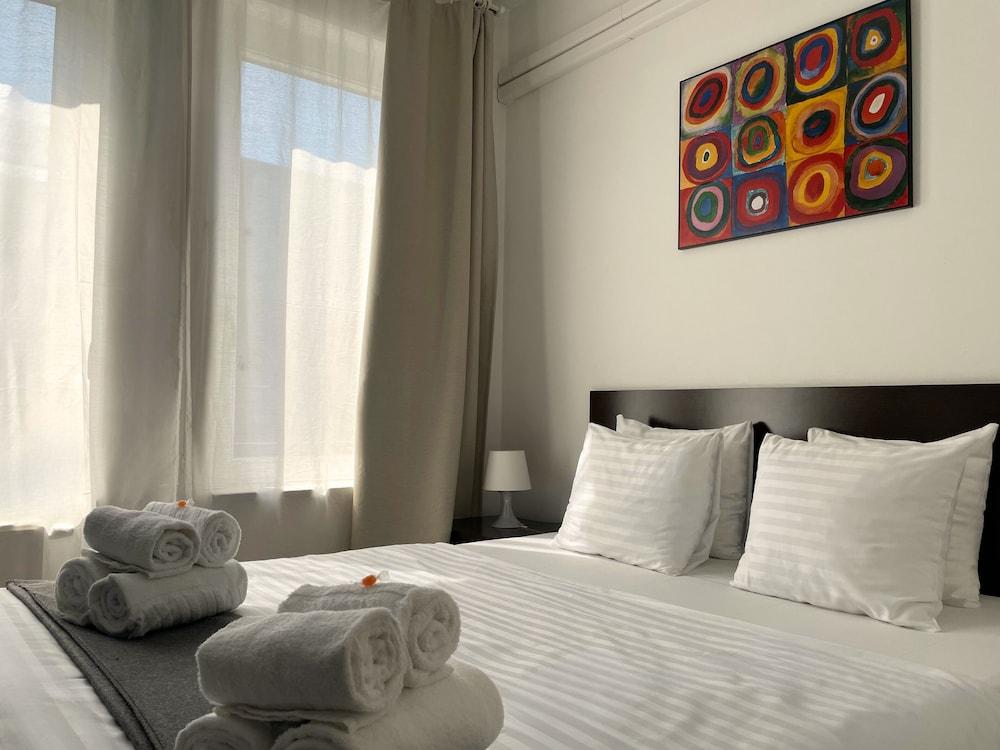 Corvin Center Suites