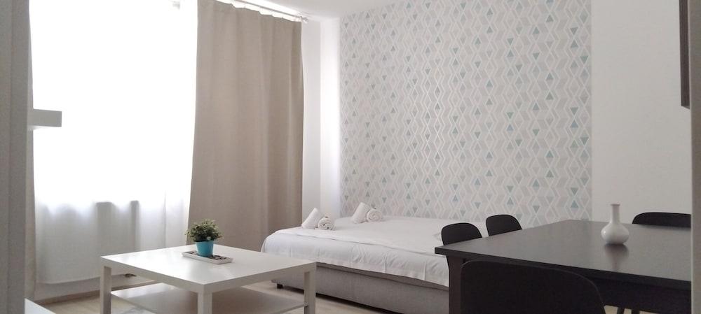 Corvin Center Suites