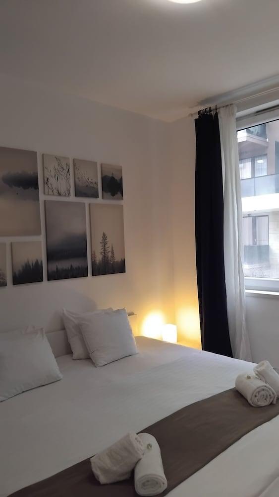 Corvin Center Suites