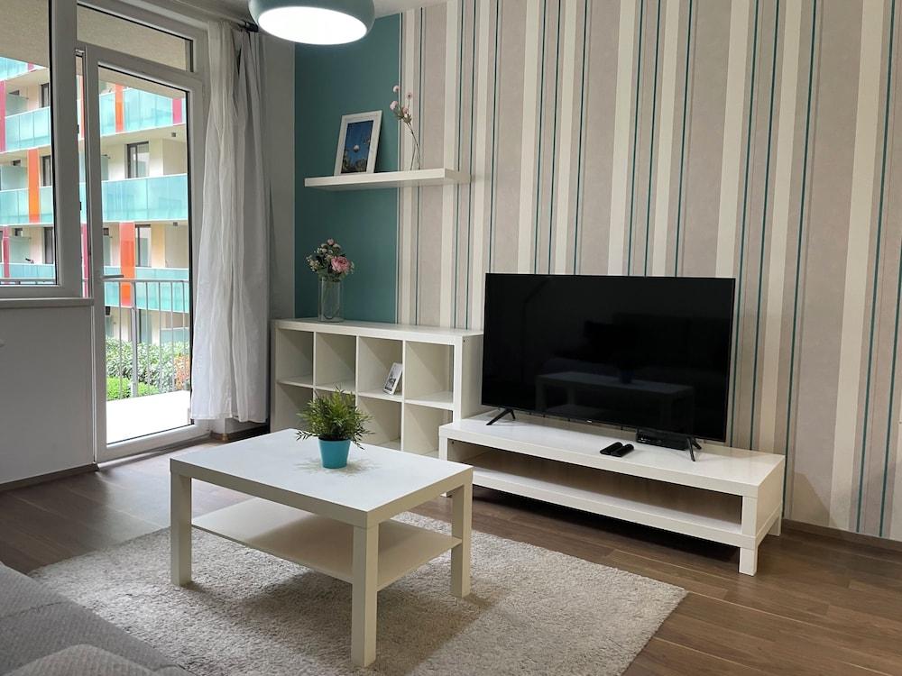 Corvin Center Suites