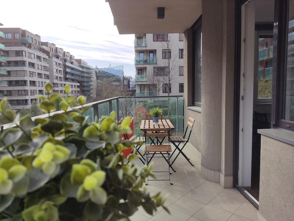 Corvin Center Suites