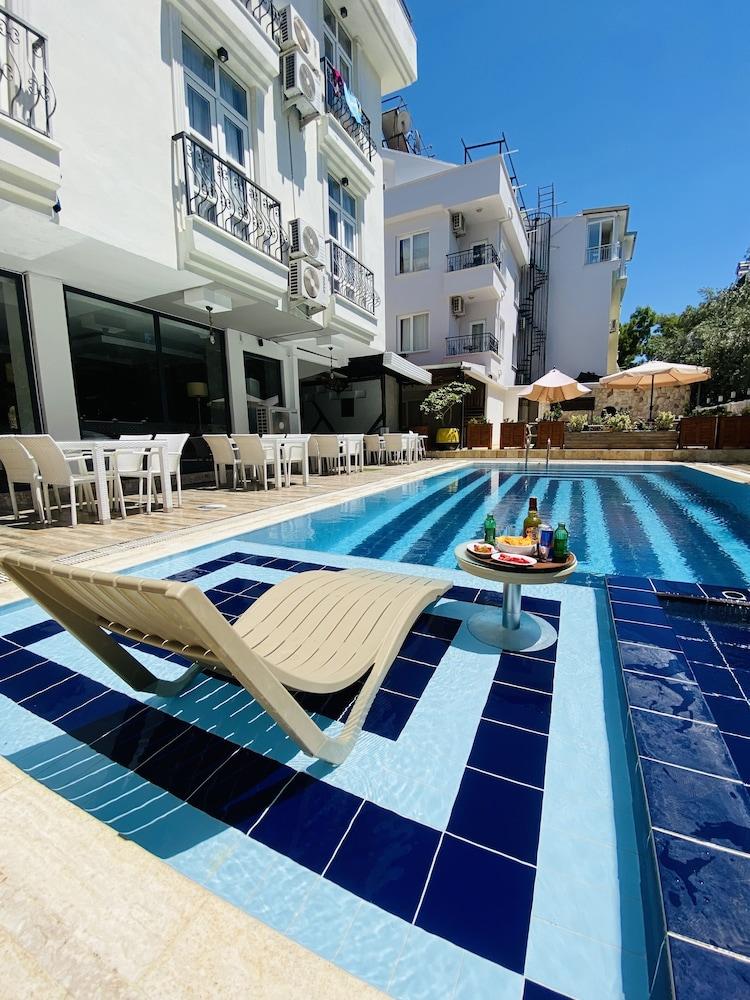 The House Boutique's Hotel