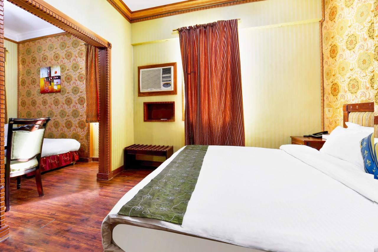 Moon Plaza Hotel