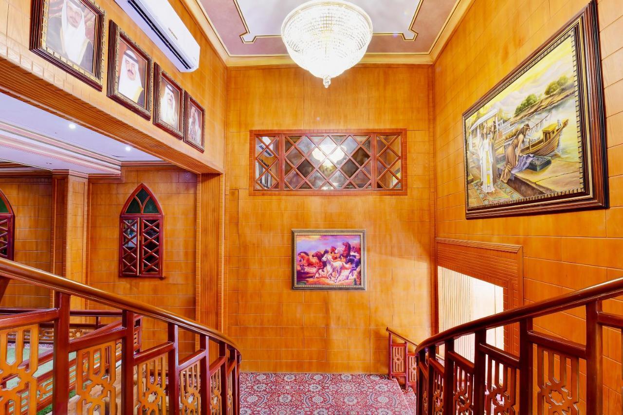 Moon Plaza Hotel