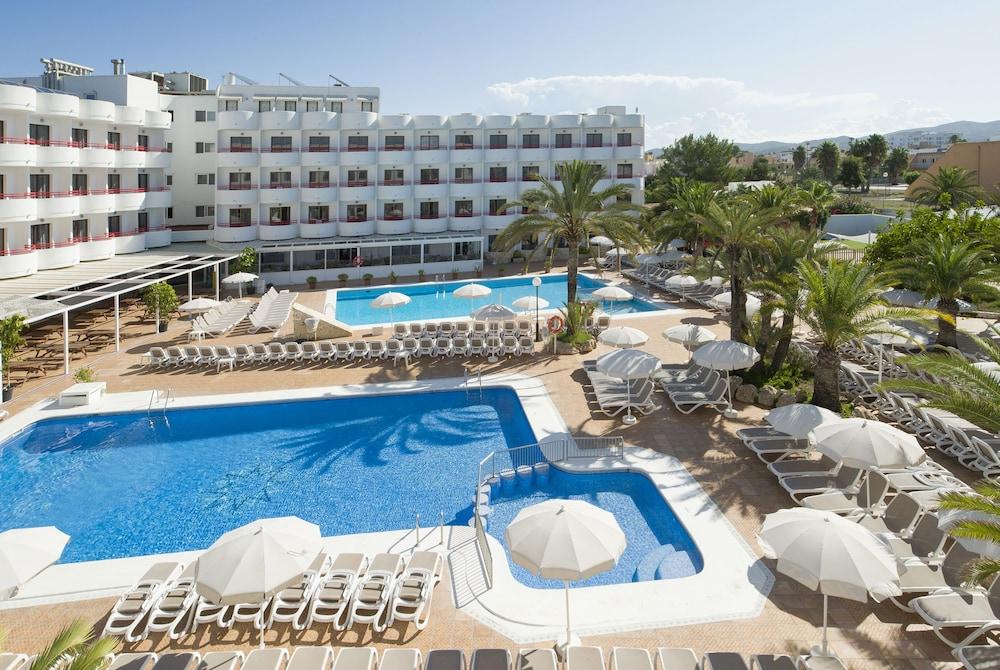 Coral Star Hotel & Apartments