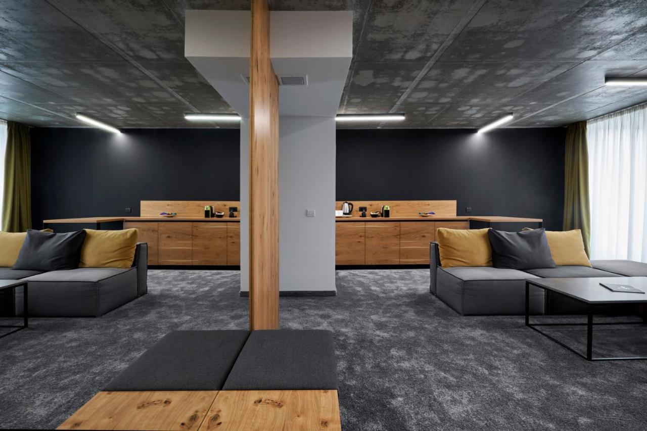 Adella Boutique Apartments