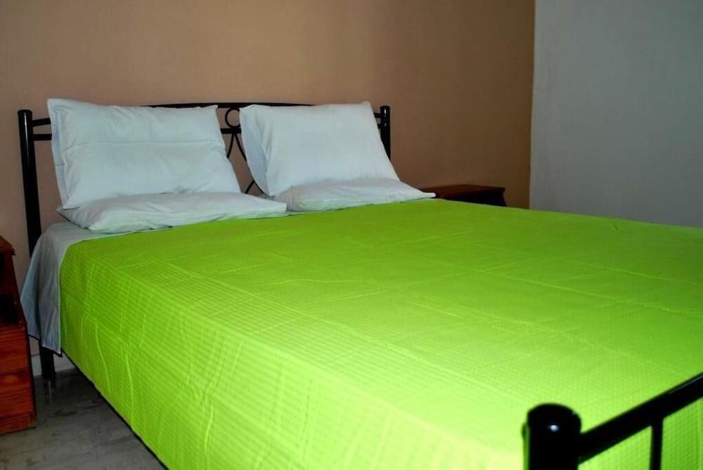 Koula Apartments