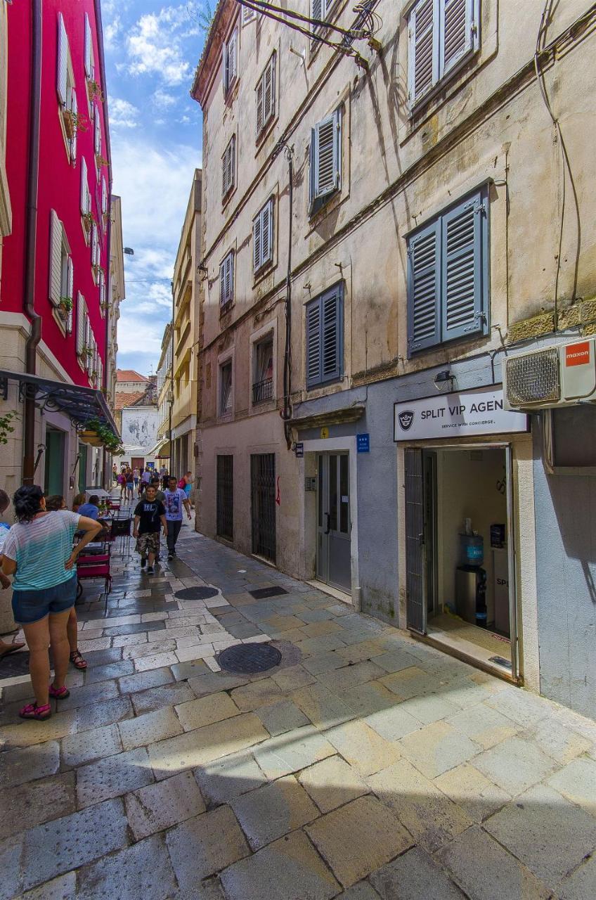 Apartment & Room Old Town