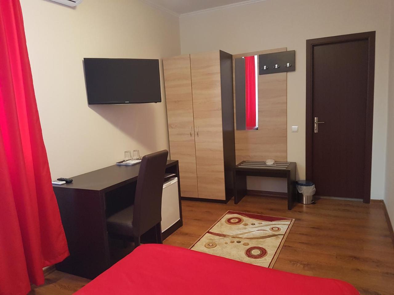 Hotel New
