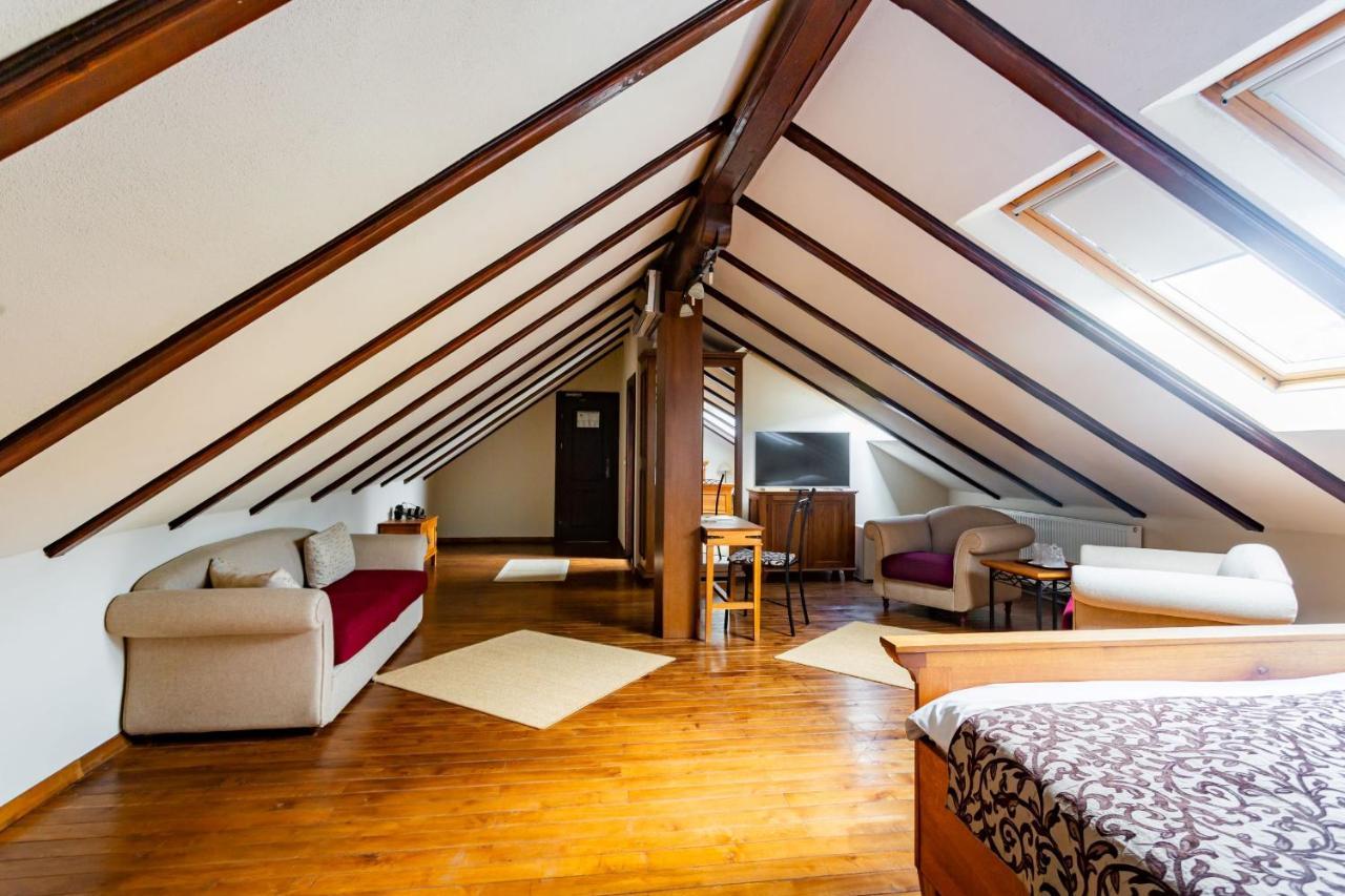 Hotel Turnul