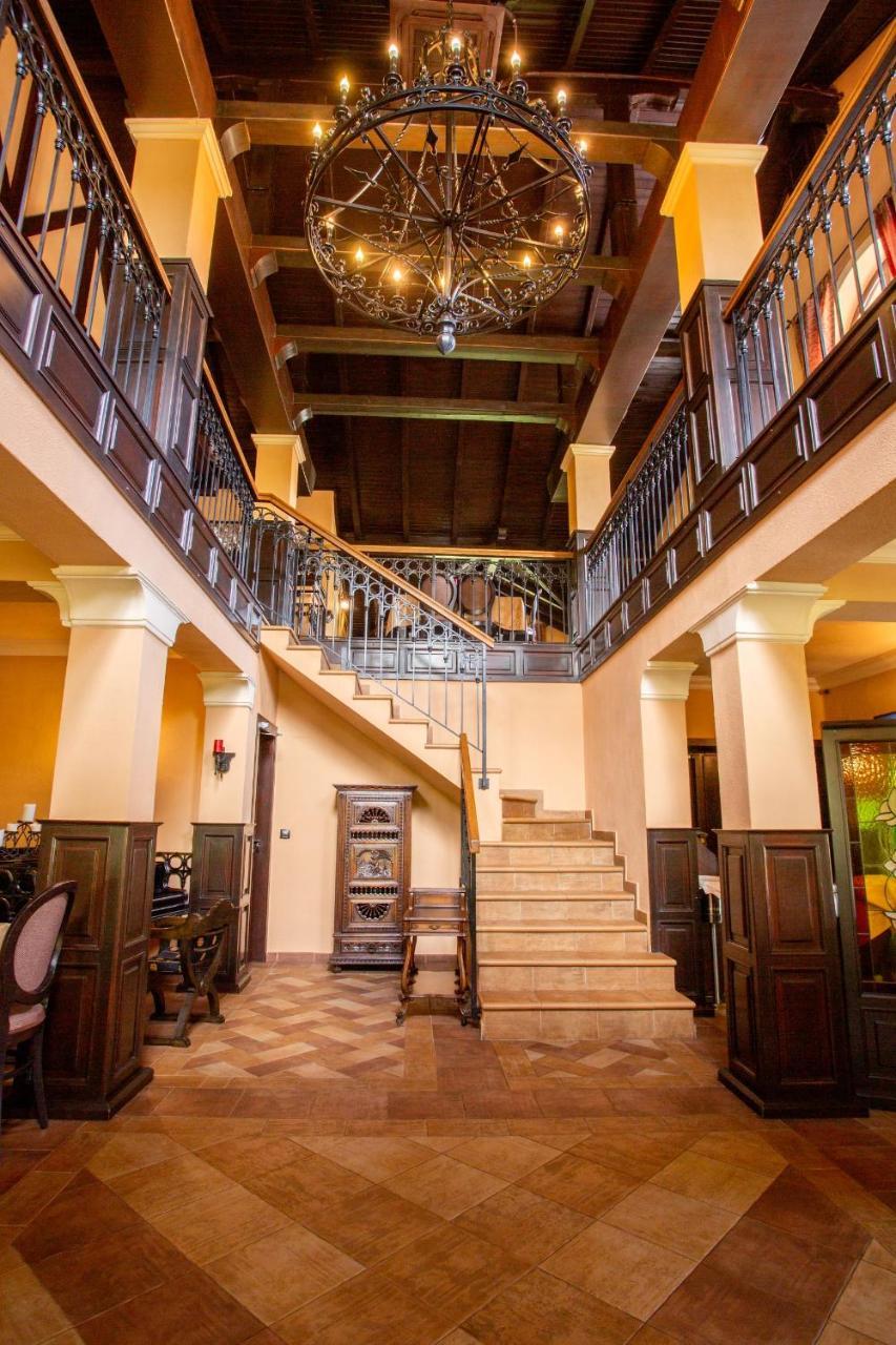 Hotel Turnul