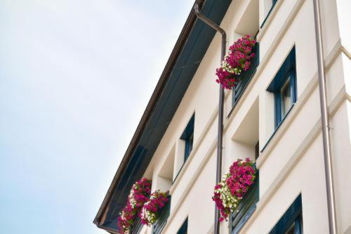 Central Inn