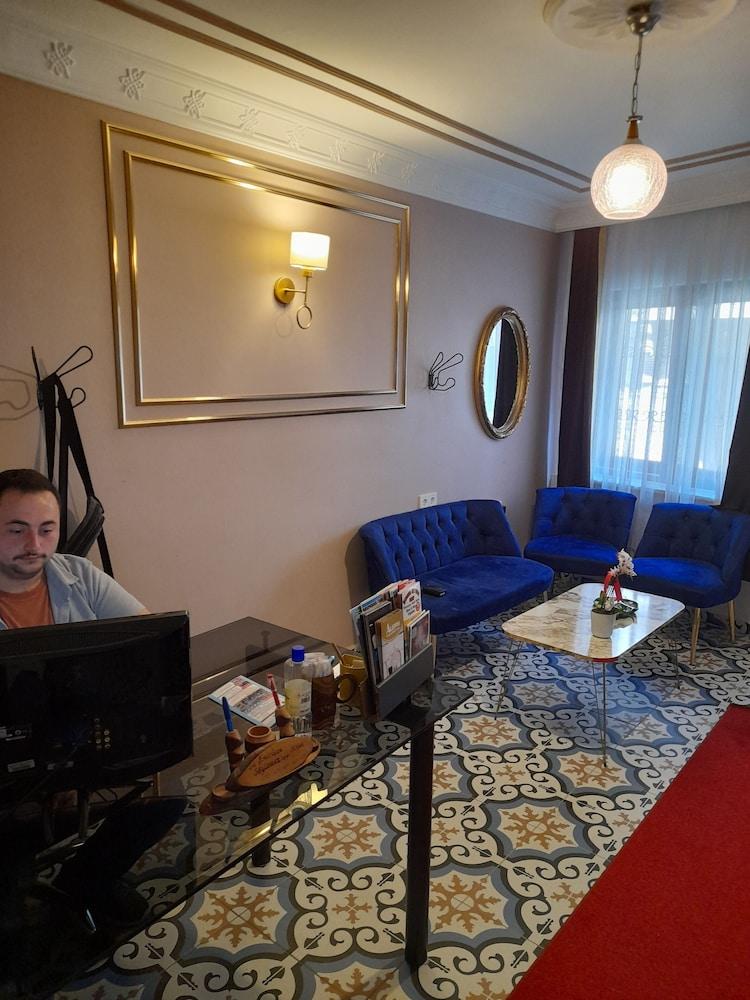 Emirhan Guest House