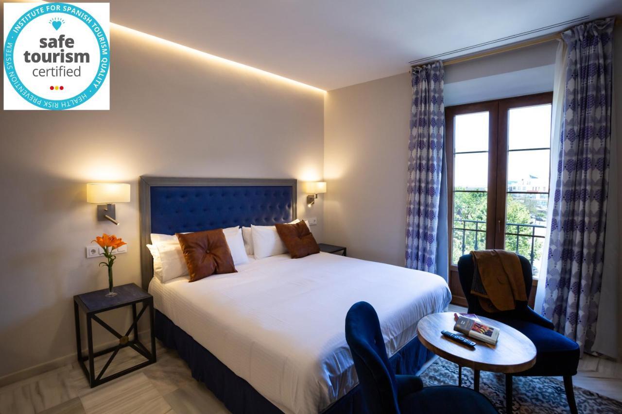 Plazuela Del Carbon Suites