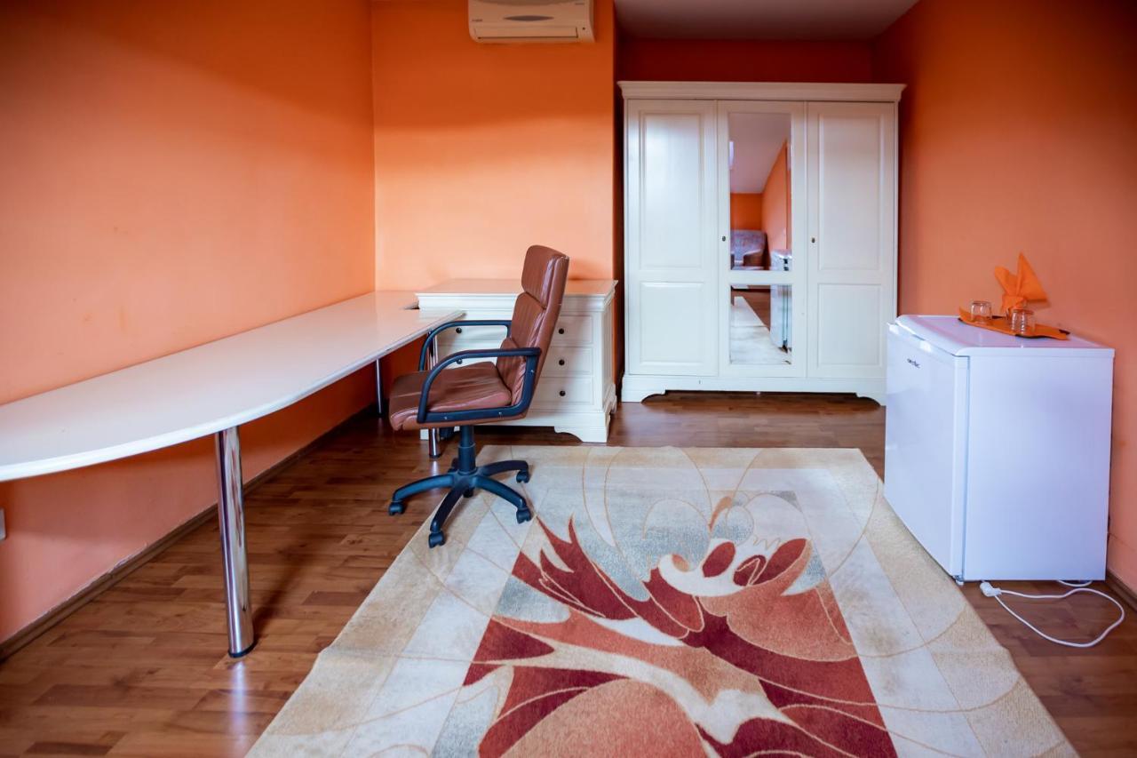 Pension Noroc Si Fericire