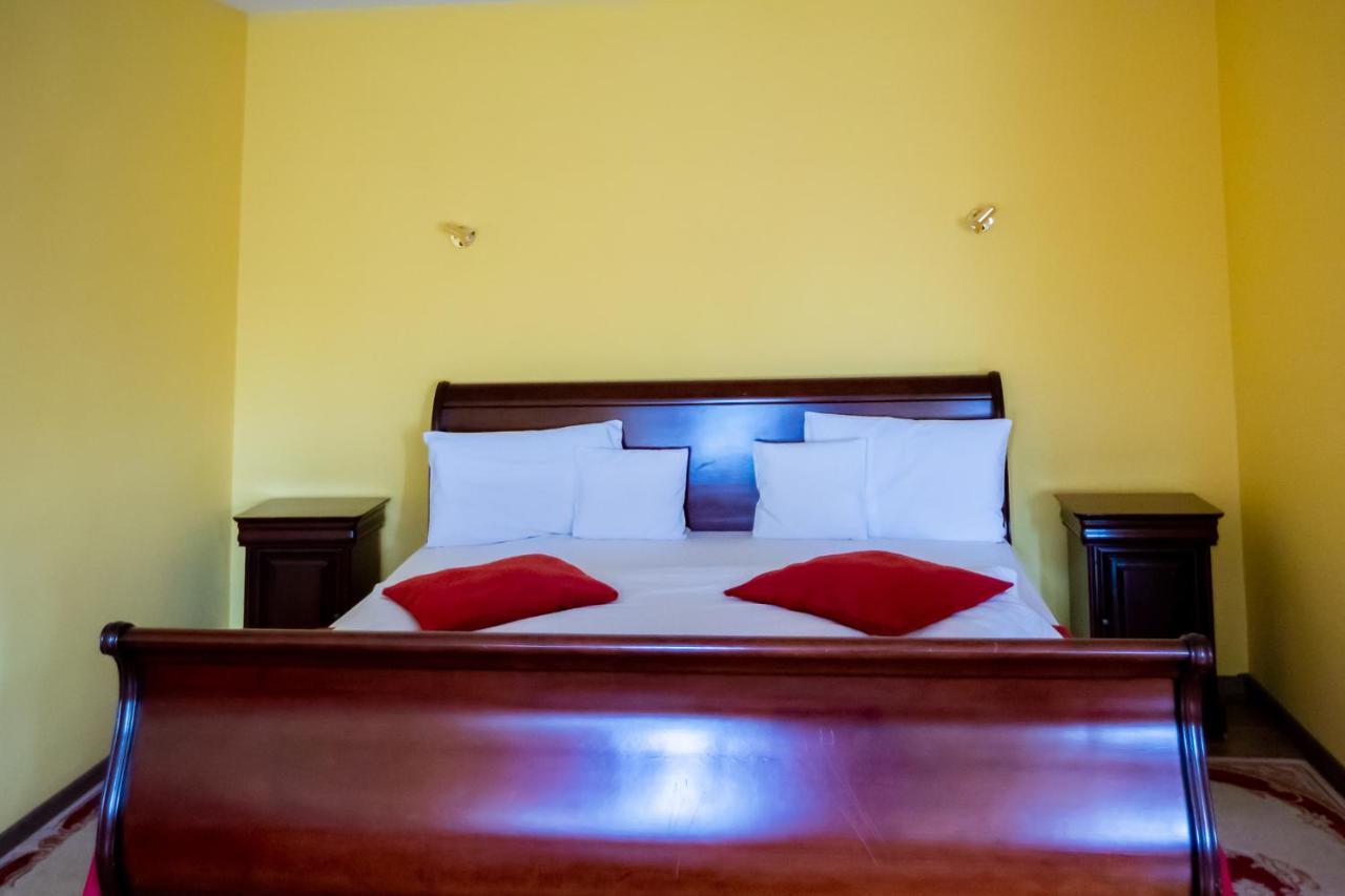 Pension Noroc Si Fericire