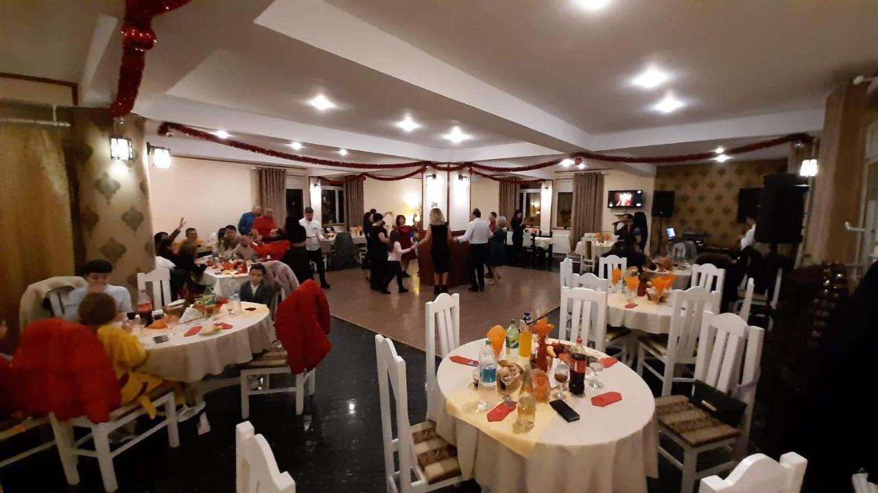 Pensiunea Happy Inn