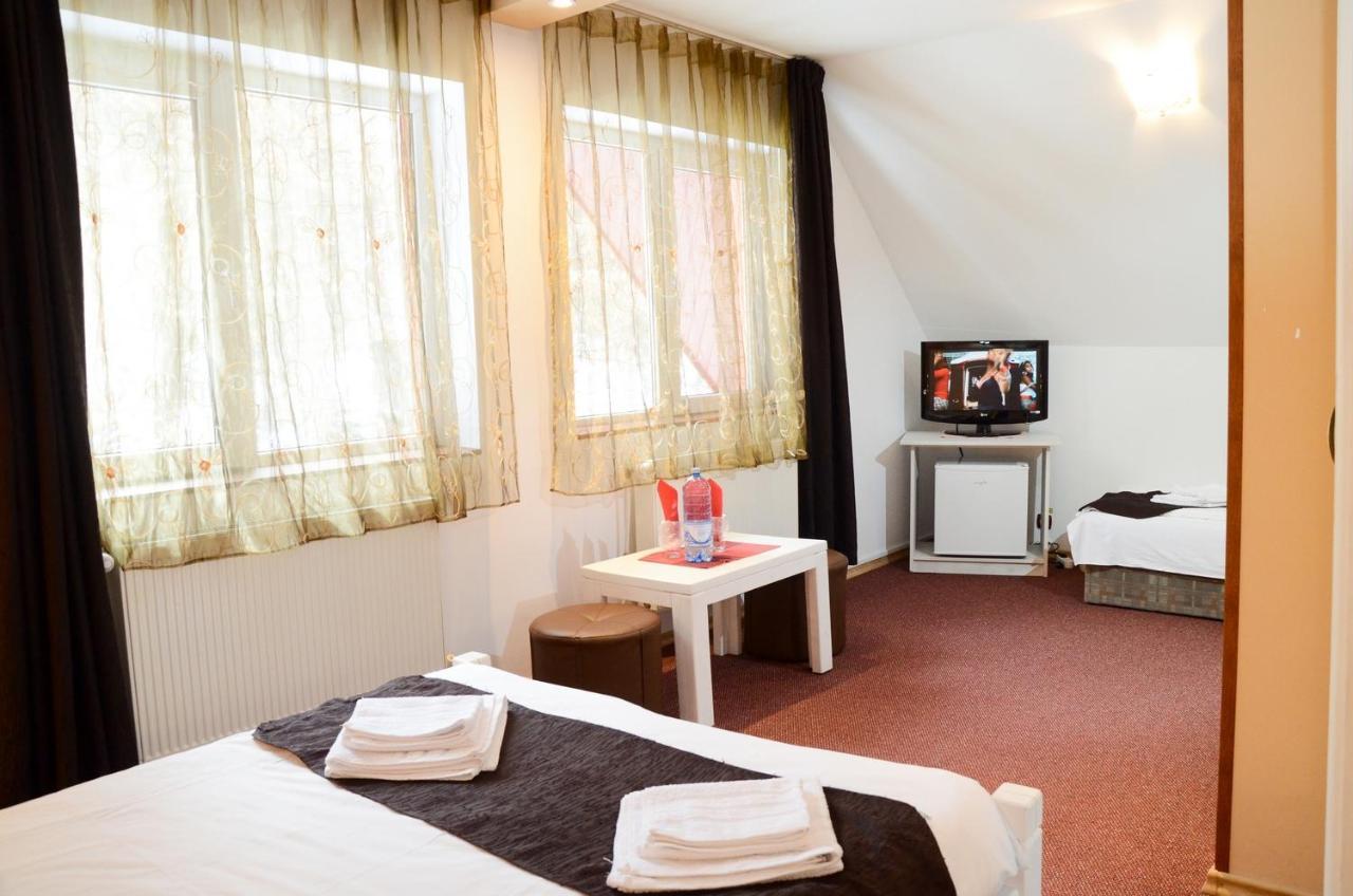 Pensiunea Happy Inn