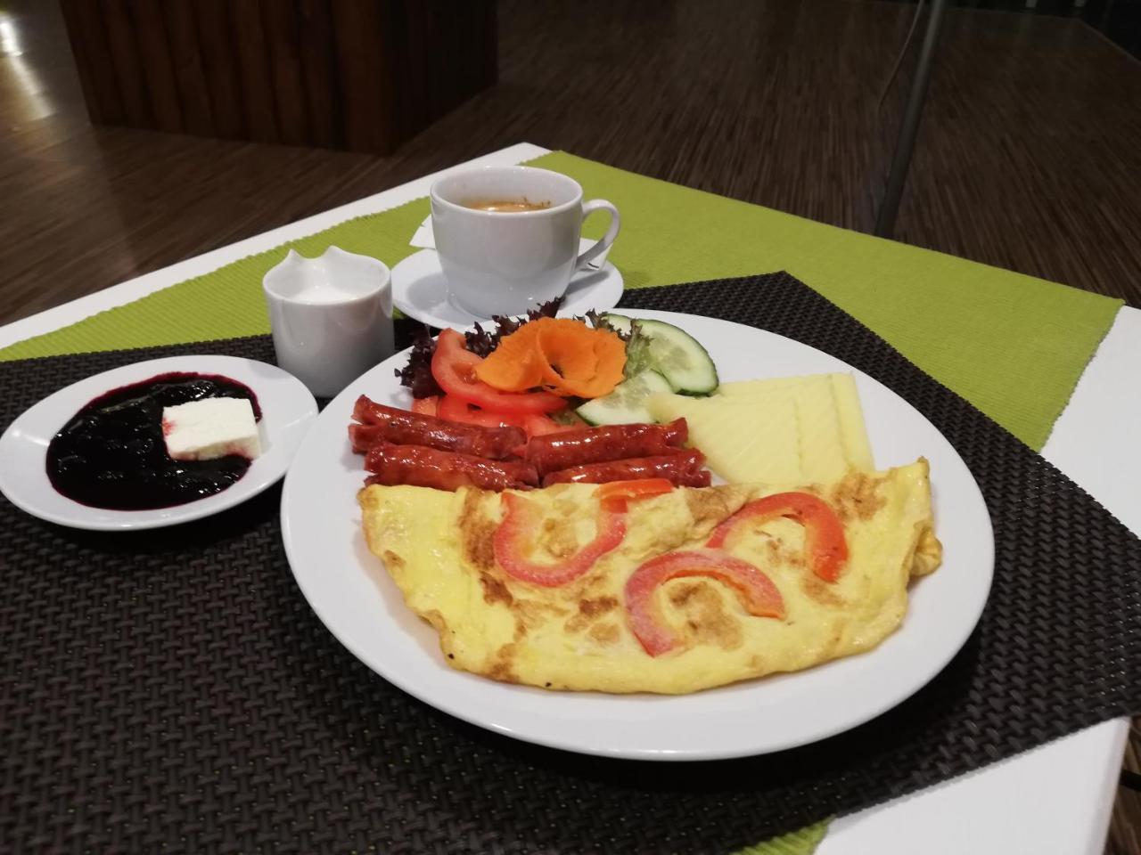 Pensiunea Happy Inn