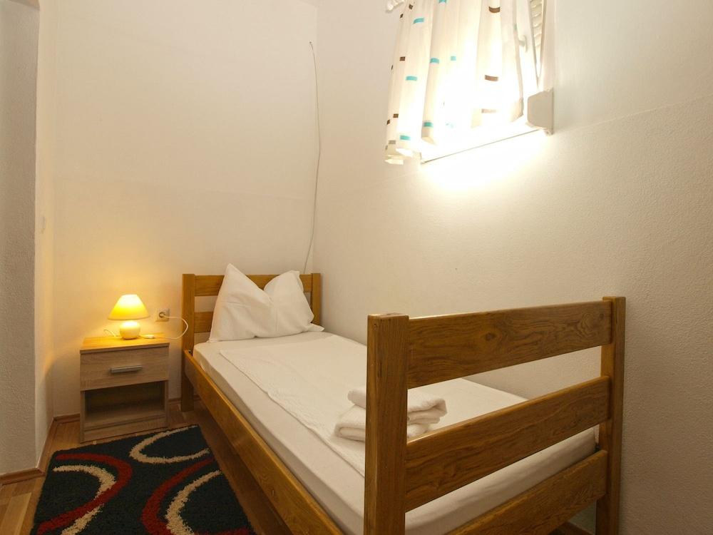 Apartment Mario 1680