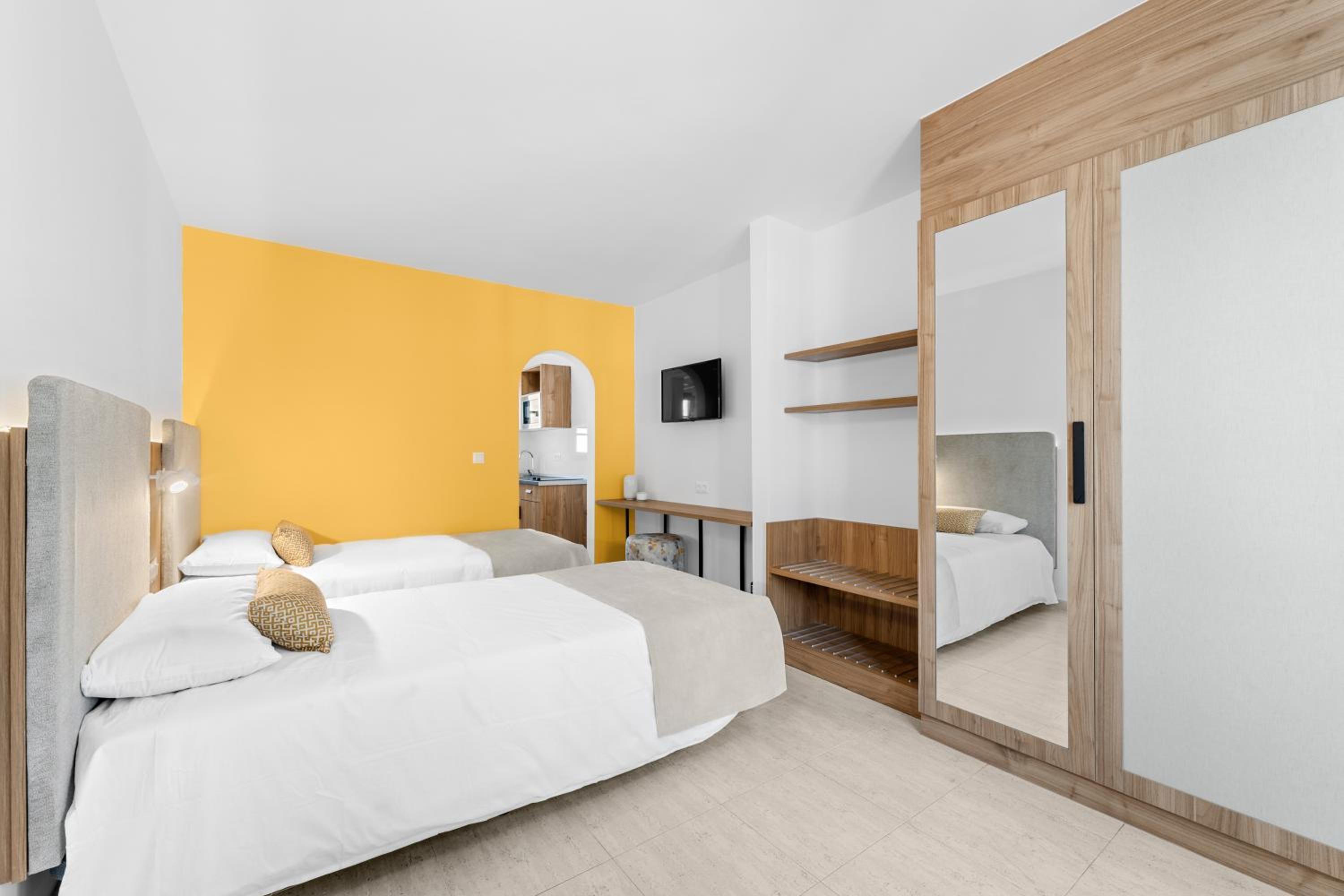 Apartamentos Tropicana