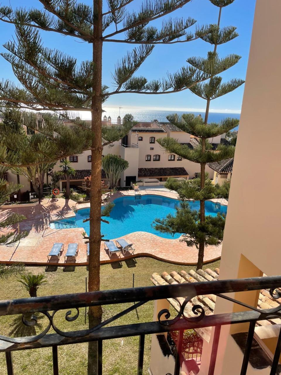 Apartamentos El Toro