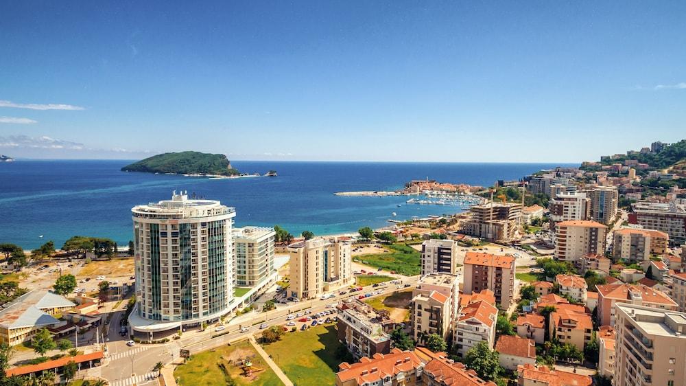 Luxury Apartments Artiani