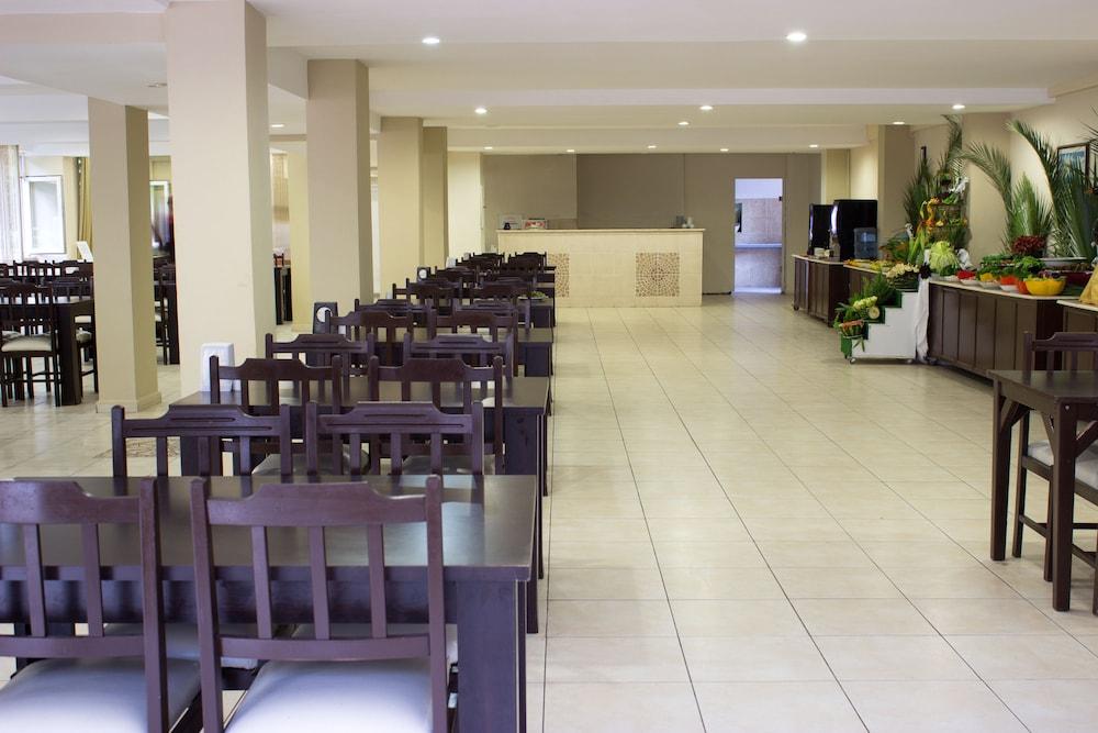 Ares Dream Hotel