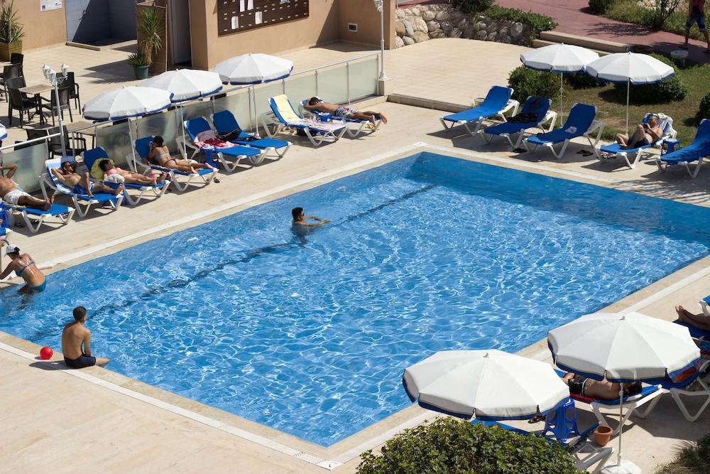 Ares Dream Hotel