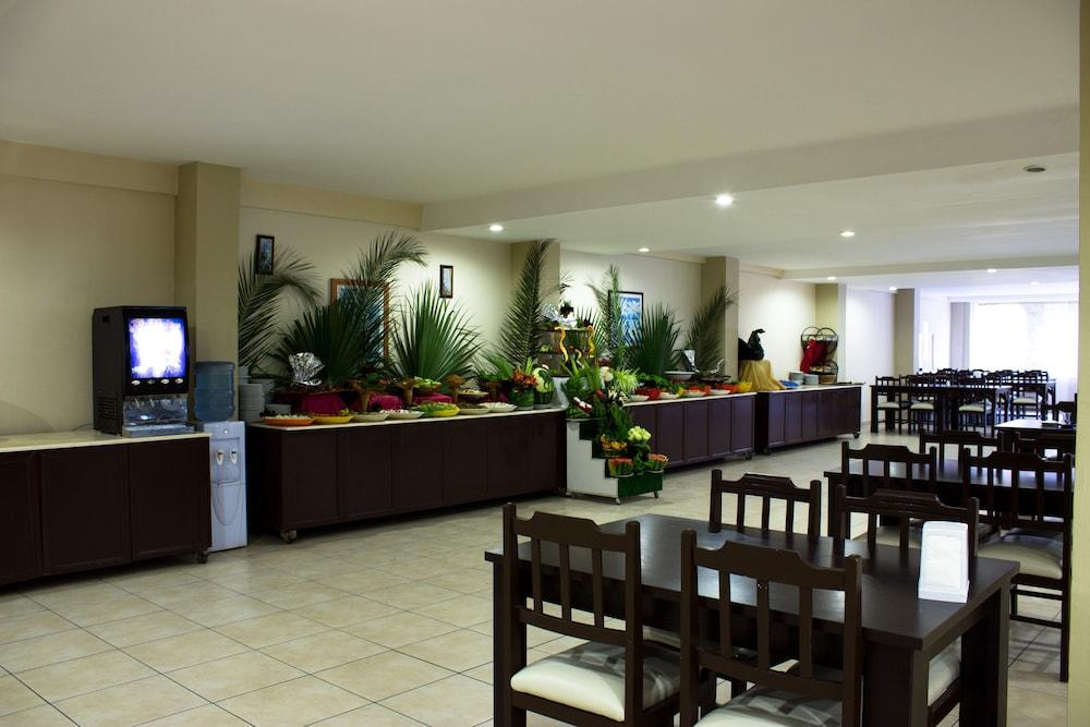 Ares Dream Hotel