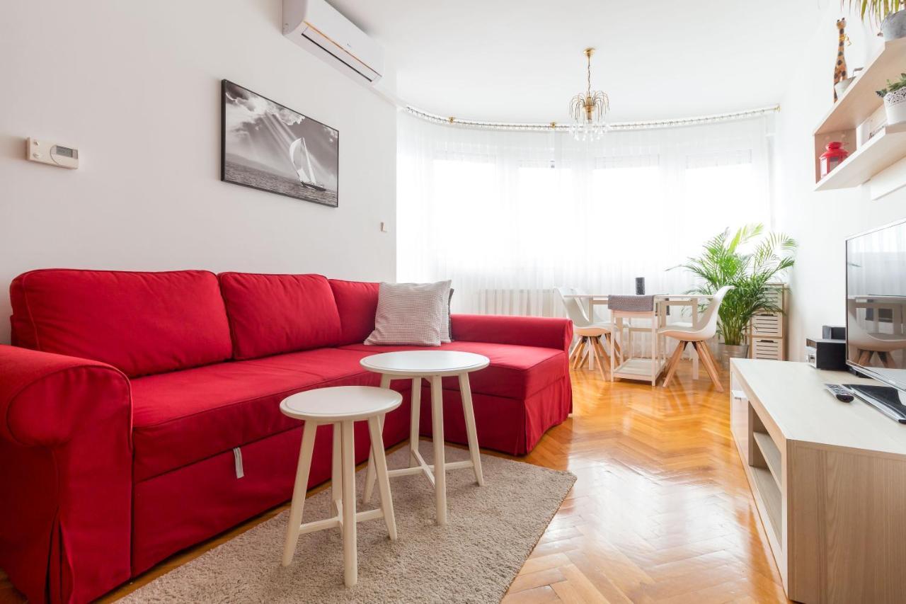 Apartment Zagreb Idila Center , With A Balcony, Speed Wifi