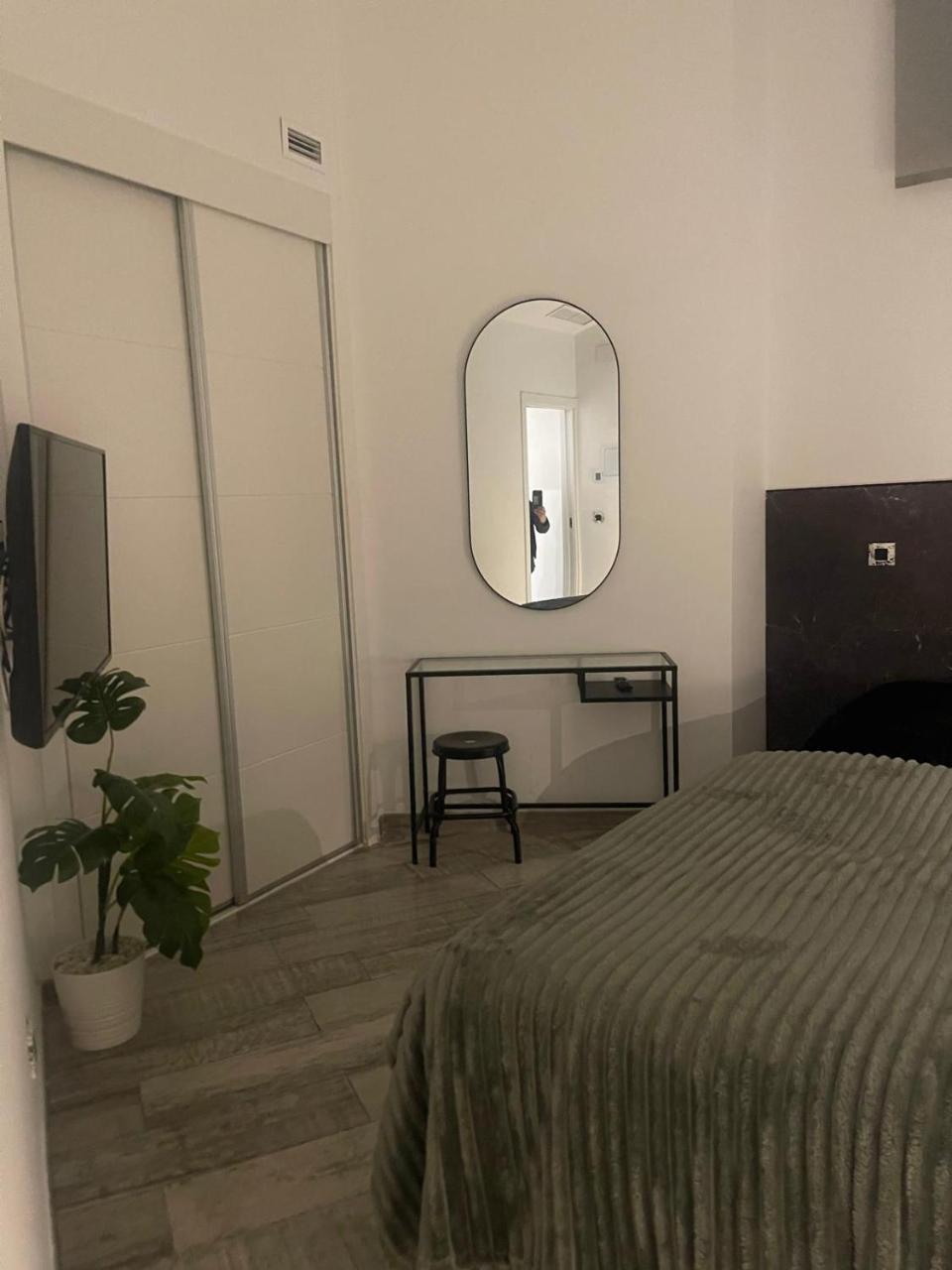 Hotel Riojano