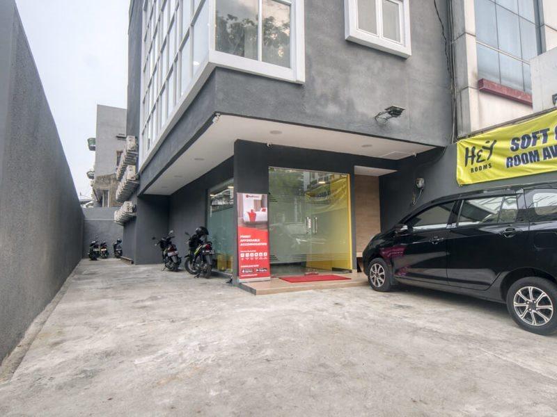 Reddoorz Plus @ Cideng Timur