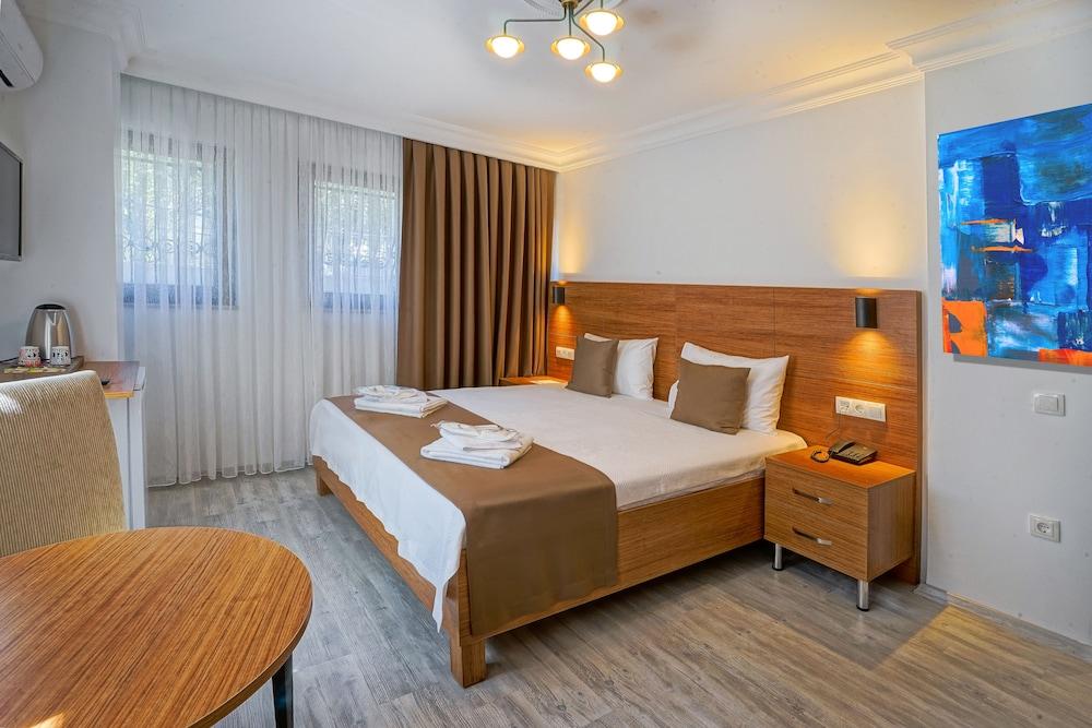 Class Hotel Bosphorus