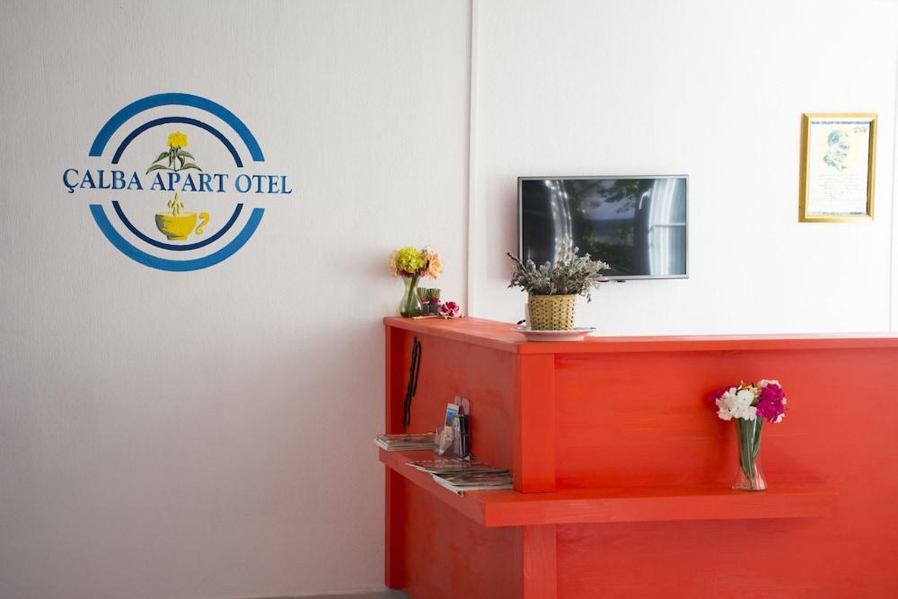 Calba Apart Hotel