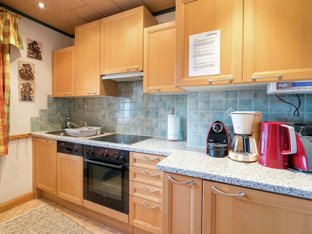 Charming Apartment In Kitzbuhel With Balcony