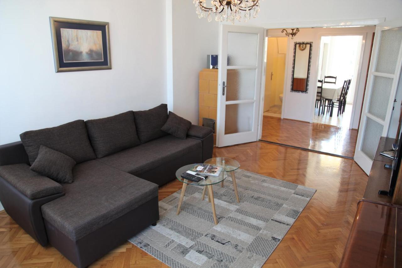 Kate's Apartment