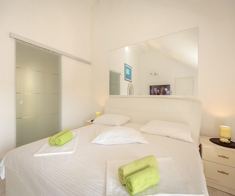 Heavenly Holiday Home